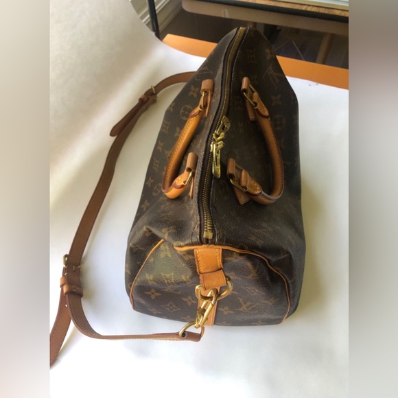 LOUIS VUITTON Monogram Speedy Bandouliere 30 - Picture 3 of 14